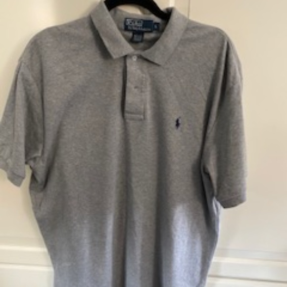 Polo - Picture 2 of 2